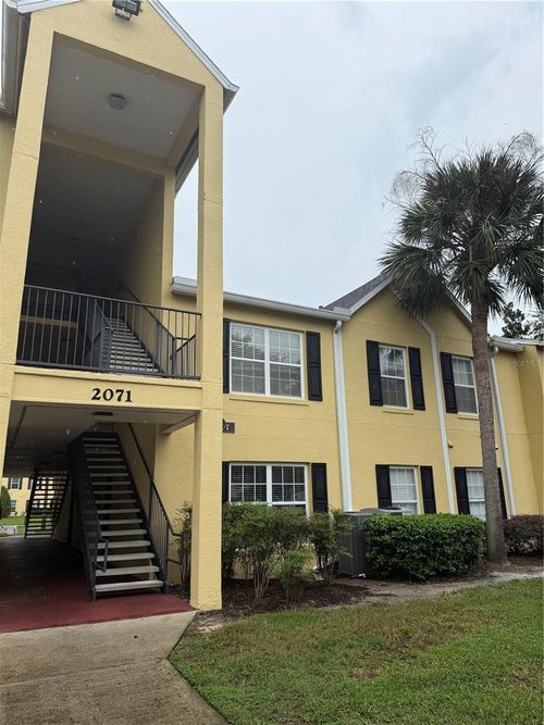 2071m-2071 Dixie Belle Dr, ORLANDO, FL, 32812-5389 | Card Image