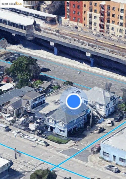 3532 San Leandro St, Oakland, CA, 94601-2929 | Card Image