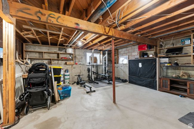 View of unfinished basement | Image 25