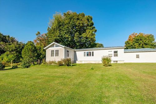 154 Champlain St, Enosburg Falls, VT, 05450-5811 | Card Image