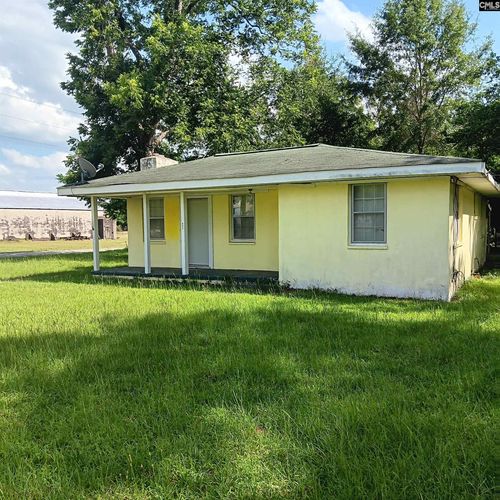 805 Driftwood Ln, North, SC, 29112-8861 | Card Image