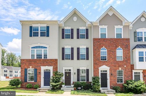 515 Rolling Valley Dr, FREDERICKSBURG, VA, 22405-1208 | Card Image