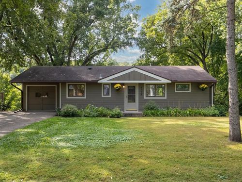 4724 Merilee Dr, Minnetonka, MN, 55343-8764 | Card Image