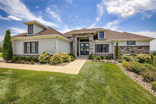 4150 Palisades Pt, Riverside, MO, 64150-8702 | Card Image