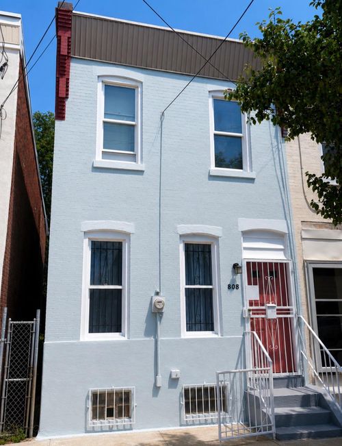 808 S 8th St, CAMDEN, NJ, 08103-2509 | Card Image