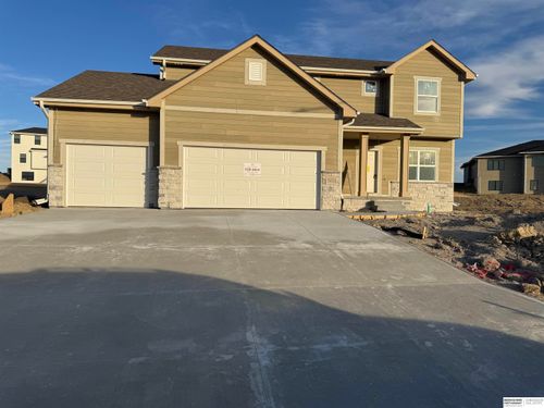 6221 N 210 Street, Elkhorn, NE, 68022 | Card Image