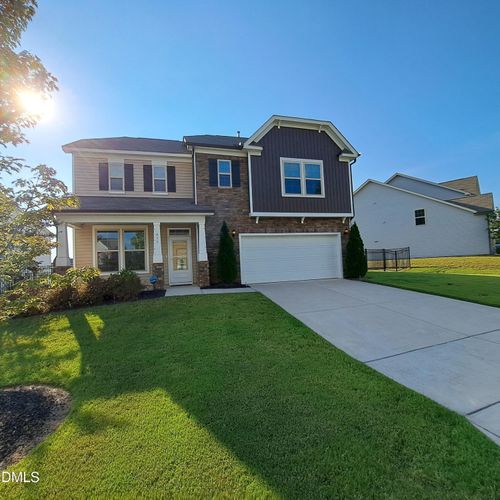 435 Hawksbill Dr, Franklinton, NC, 27525-8482 | Card Image