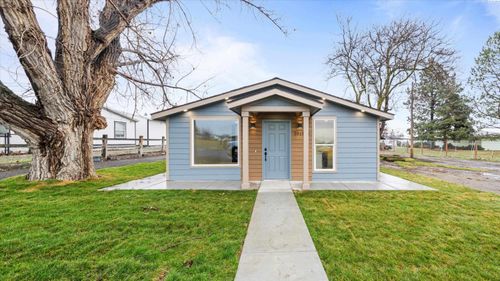 201106 E Perkins Rd, Kennewick, WA, 99337-6330 | Card Image