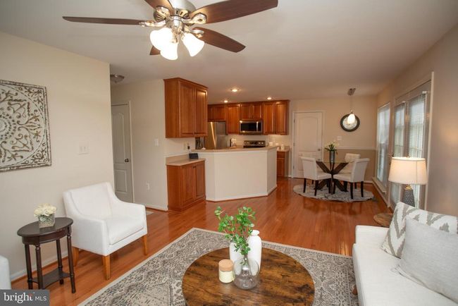 5900 Pinto Pl, House other with 4 bedrooms, 3 bathrooms and null parking in HUGHESVILLE MD | Image 5
