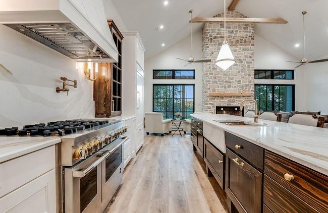 285 Coves Loop, House other with 6 bedrooms, 4 bathrooms and null parking in Brookeland TX | Image 10