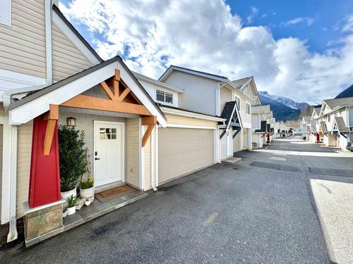 28-1821 Willow Cres, Squamish, BC, V8B0L9 | Card Image