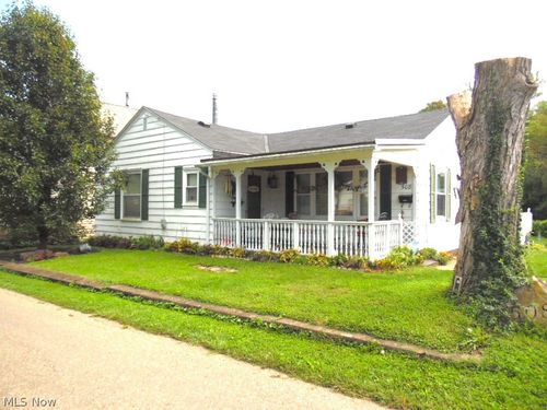 508 Coe Ave, Coshocton, OH, 43812-1240 | Card Image