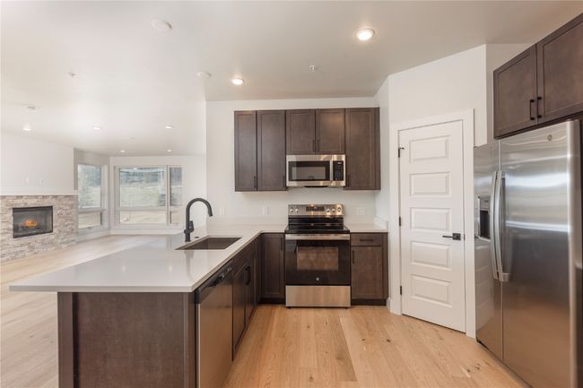 105 - 35 Argentine Ct, Condo with 2 bedrooms, 2 bathrooms and null parking in KEYSTONE CO | Image 4