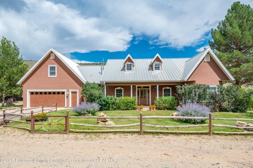 10369 Los Chozas Trl, Hondo, NM, 88336-9000 | Card Image