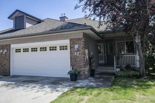 12 Straddock Villas Sw, Calgary, AB, T3H5C7 | Card Image