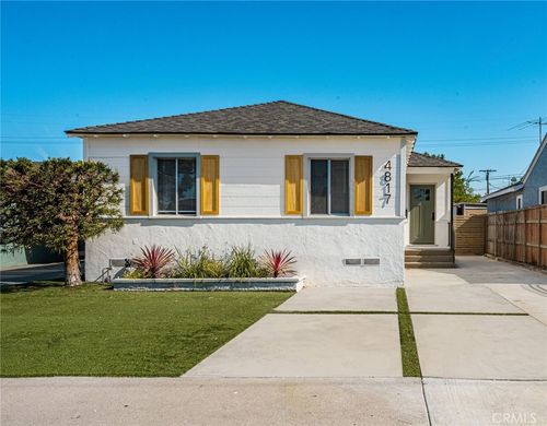 4817 W 136th St, Hawthorne, CA, 90250-5631 | Card Image