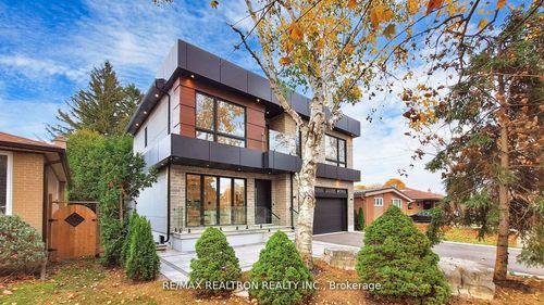 84 Murray Dr, Aurora, ON, L4G2C3 | Card Image