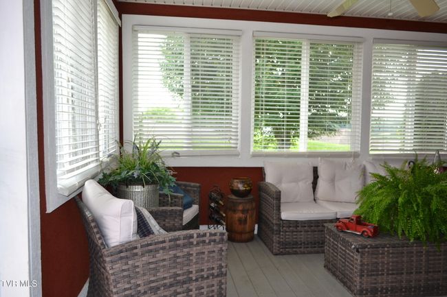 18486 Spoon Gap Rd, House other with 2 bedrooms, 2 bathrooms and null parking in Abingdon VA | Image 18