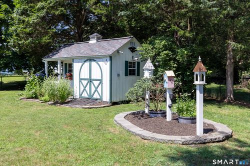 9 Whitewood Rd, Clinton, CT, 06413-1523 | Card Image