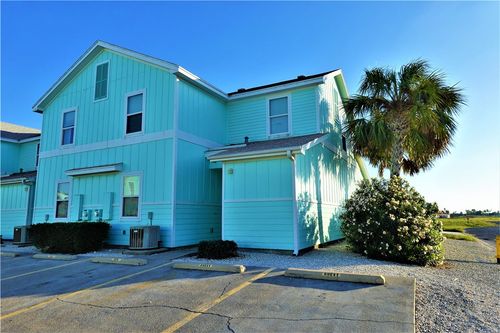 15101 Beach Country Dr, Corpus Christi, TX, 78418-6452 | Card Image