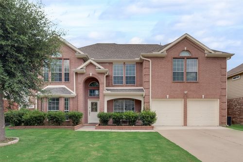202 Forestridge Dr, Mansfield, TX, 76063-8805 | Card Image