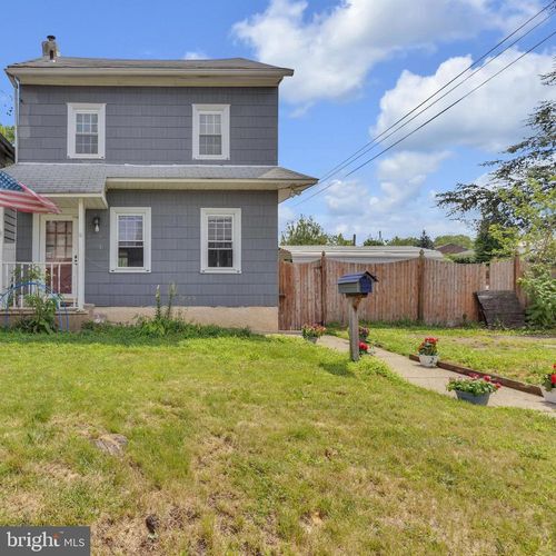 4415 Mcmenamy St, PHILADELPHIA, PA, 19136-3217 | Card Image