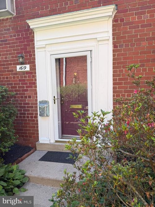 1619 Mount Eagle Pl, ALEXANDRIA, VA, 22302-2122 | Card Image