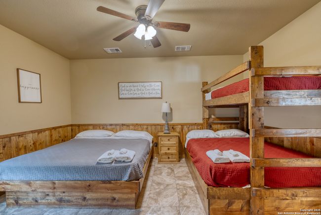 274 Mountain Laurel Ln, House other with 5 bedrooms, 6 bathrooms and null parking in Concan TX | Image 24
