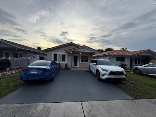 6598-6598 W 22nd Ct, Hialeah, FL, 33016-3958 | Card Image