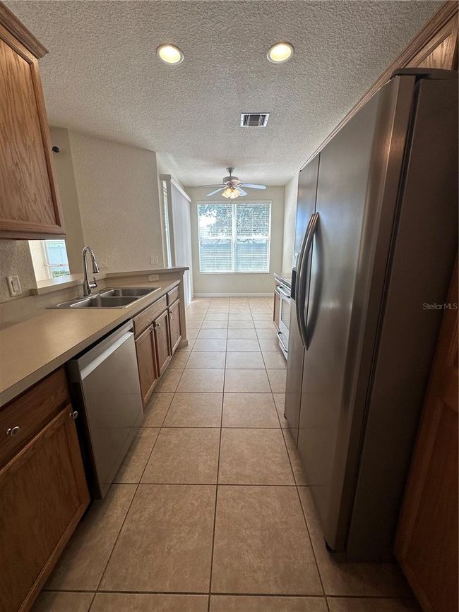 Kitchen | Image 12