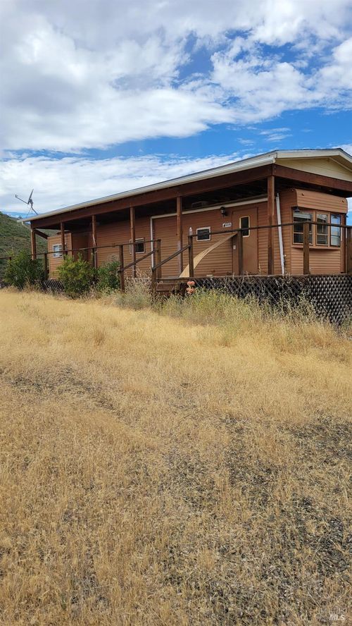 9050 Rocky Creek Rd, Lower Lake, CA, 95457 | Card Image