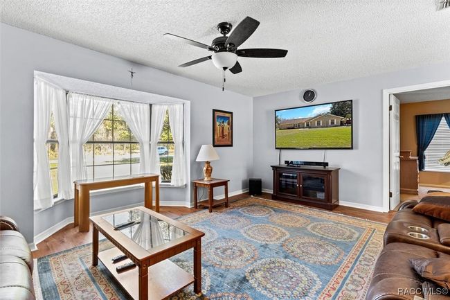 7618 W Golf Club St, House other with 3 bedrooms, 2 bathrooms and 2 parking in Crystal River FL | Image 5