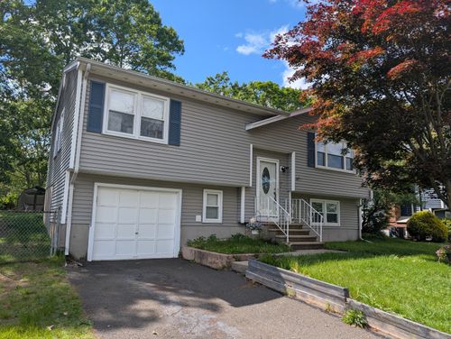 13 Dora Dr, East Haven, CT, 06513-1849 | Card Image
