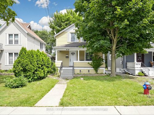 4564 4th Ave, Niagara Falls, ON, L2E4N6 | Card Image