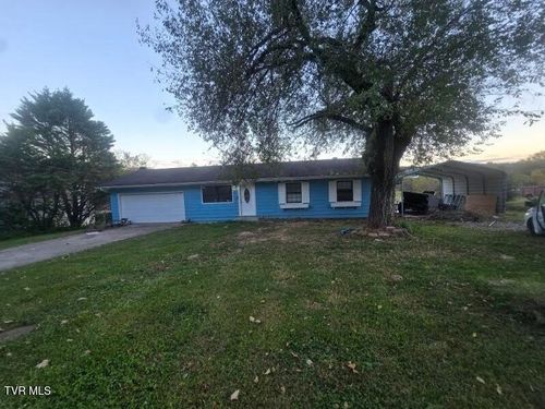 320 Bays Mountain Rd, Knoxville, TN, 37920-9139 | Card Image