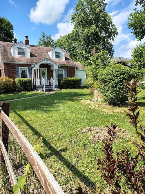 6 Harmar Dr, Cheswick, PA, 15024-1022 | Card Image