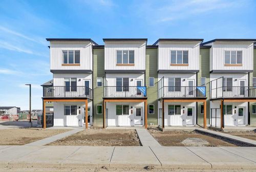 34 Red Embers Lane Ne, Calgary, AB, T3N0R2 | Card Image