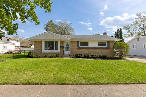 3415 Karen St, Lansing, MI, 48911-2813 | Card Image
