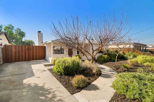 633 633 N P St, Livermore, CA, 94551 | Card Image
