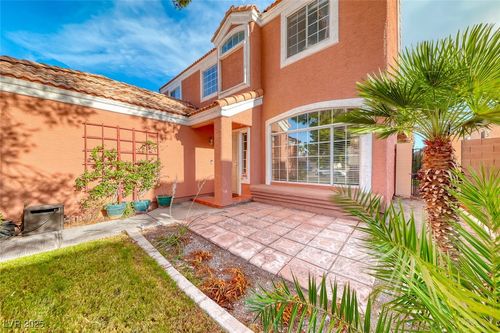 6513 Orchid Hill Cir, Las Vegas, NV, 89108-1803 | Card Image