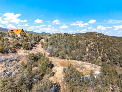 31 Bilotto Dr, Cedar Crest, NM, 87008-9540 | Card Image