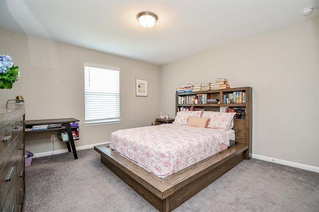 2626 Summer Indigo Trl, House other with 5 bedrooms, 3 bathrooms and 2 parking in Pearland TX | Image 30