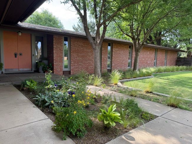 1408 Borger St, House other with 5 bedrooms, 4 bathrooms and null parking in Plainview TX | Image 4