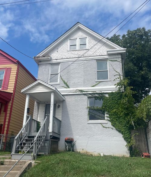 1273 Iliff Ave, Cincinnati, OH, 45205-1403 | Card Image