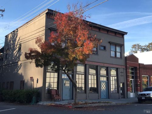 6 Bank St, San Anselmo, CA, 94960-2505 | Card Image