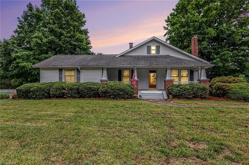 2809 Flint Hill Road, East Bend, NC, 27018 | Card Image