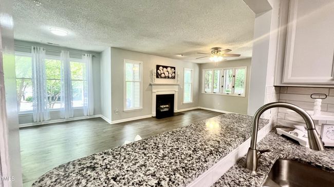 13d kitchen | Image 11