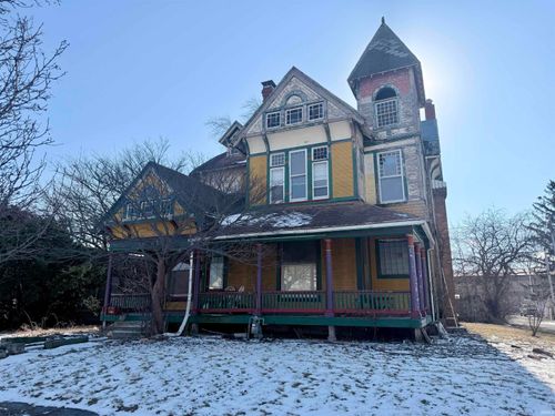 227 E Main St, Portland, IN, 47371-2203 | Card Image