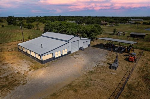 139 County Road 2156, Gainesville, TX, 76240-1991 | Card Image