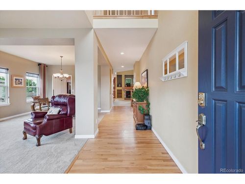 7083 Winthrop Cir, Castle Rock, CO, 80104-5287 | Card Image